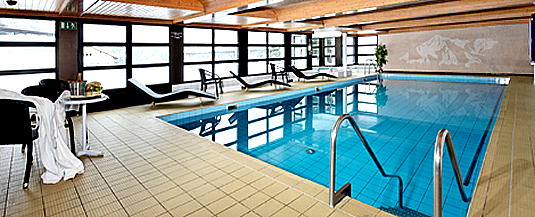 Ihr Wellnessbad Hotel Hannigalp in Gr&auml;chen Wallis Schweiz
